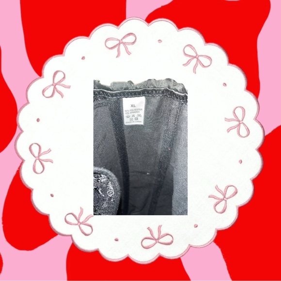 black lace-up corset top 🖤 - Picture 5 of 8